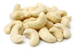 Cashew nuts / nueces de caju crudo x kg