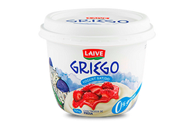 Yogurt griego con trozos de fresa x 500 gr